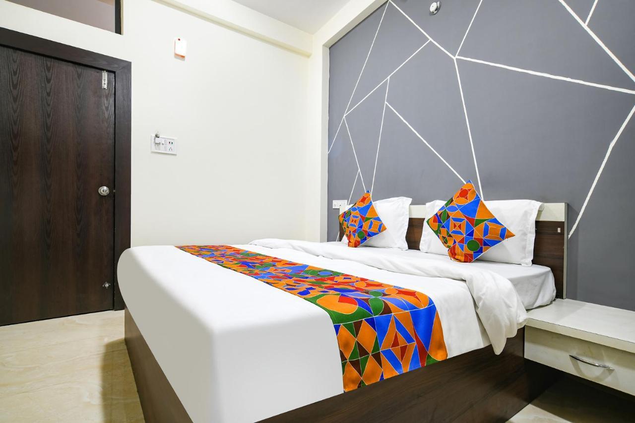 Fabexpress Sp7 Hotel Indore Eksteriør billede